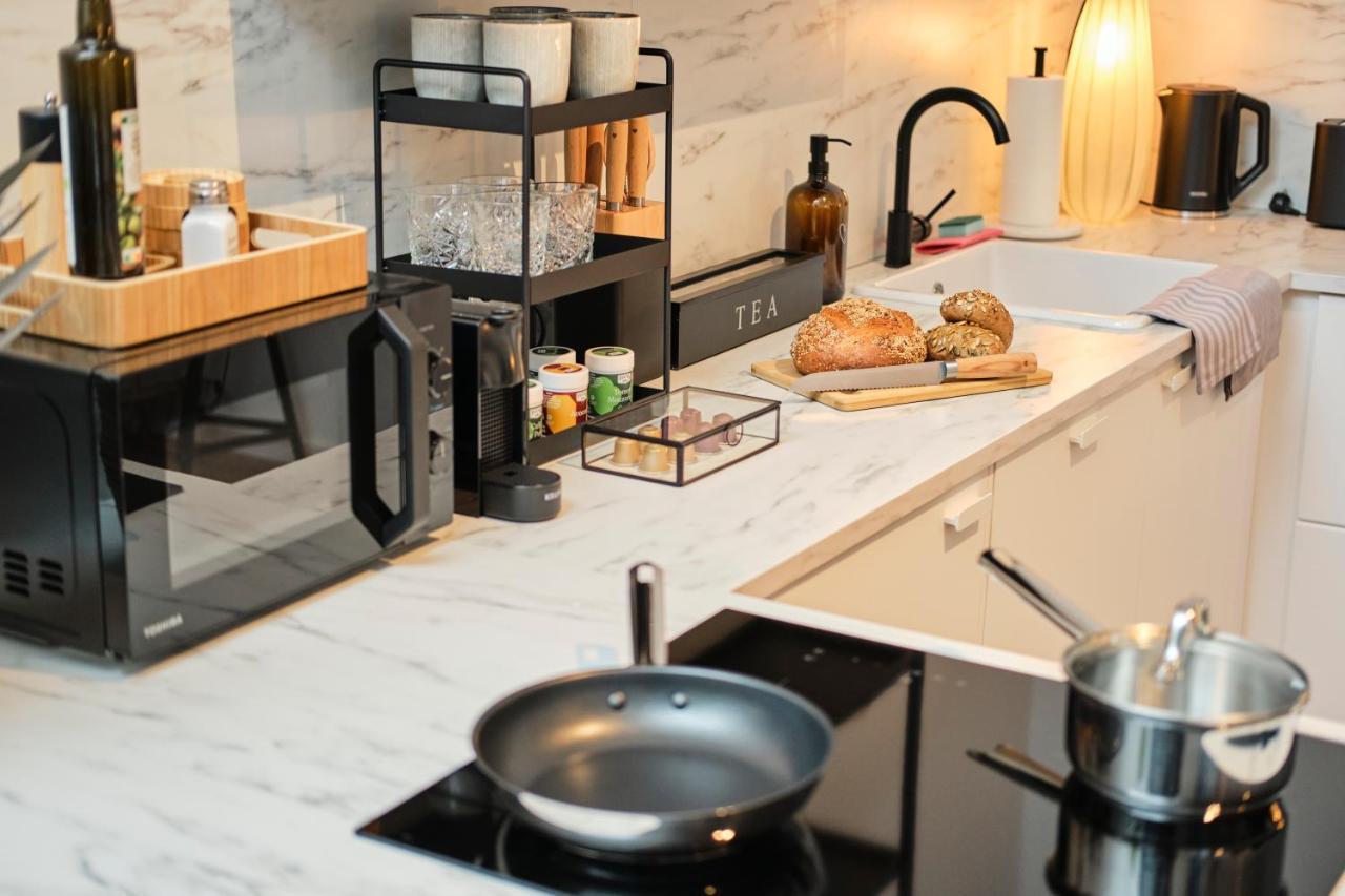 Park Avenue Apartments - Dom Mit Stil - Kueche - Parkplatz - Wlan - 65 Zoll Tv - Netflix Kolonia Zewnętrze zdjęcie